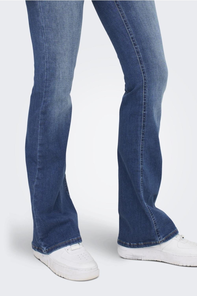 ONLBLUSH LIFE MID FLARED BB REA1319 15223514 Medium Blue Denim